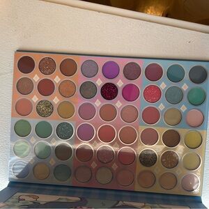 Multi-Tone Women's Eyeshadow Palette — Pastel, Jewel & Neutral Shades